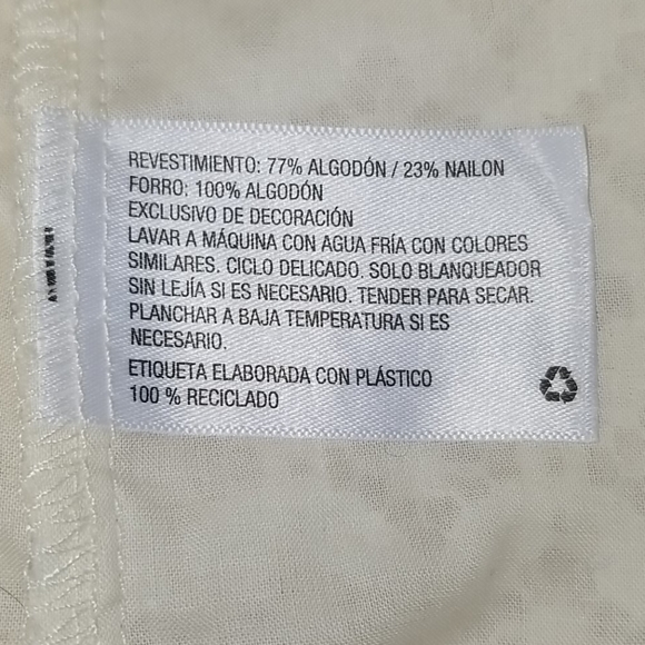 Lace Blouse - Picture 7 of 8